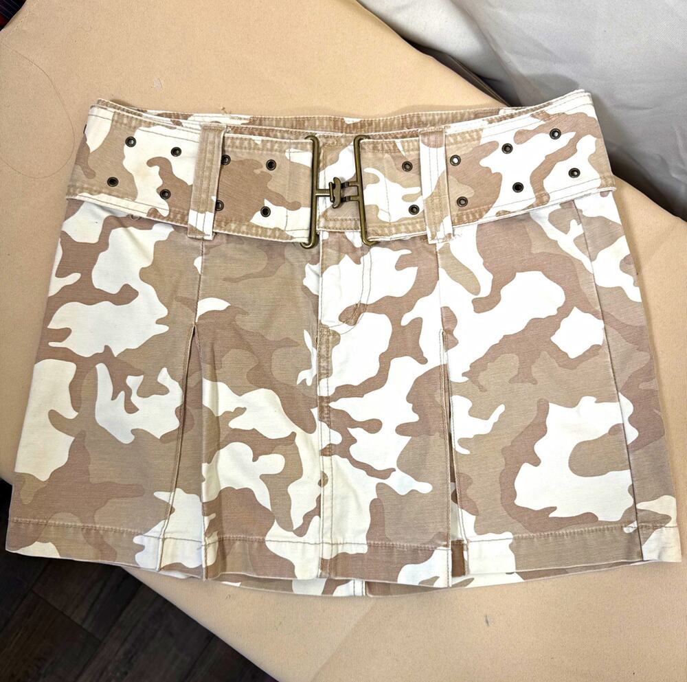 Y2K Arizona Jean Co Camo Mini Skirt Size 3 Desert Cargo Military Belted 2000s